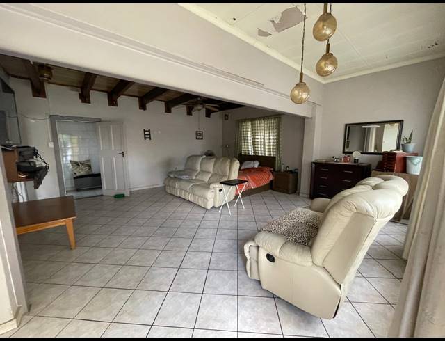 3 BEDROOM HOUSE FOR SALE IN FLORENTIA